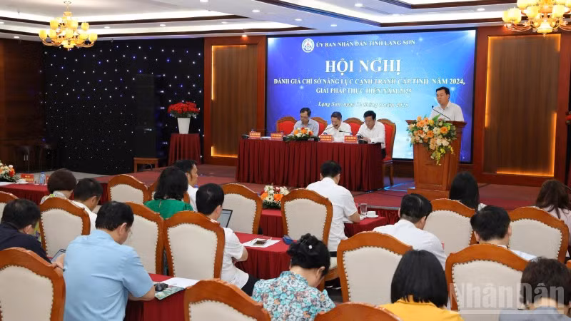 Quang cảnh hội nghị.