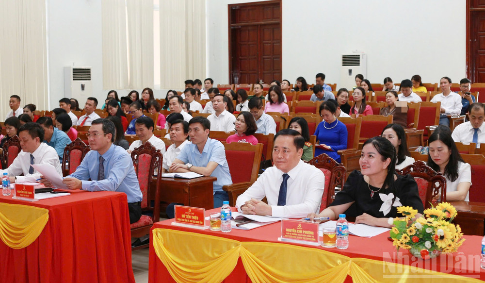Các đại biểu tham dự hội nghị. ndo_br_ea50b96c2ac99e97c7d8.jpg