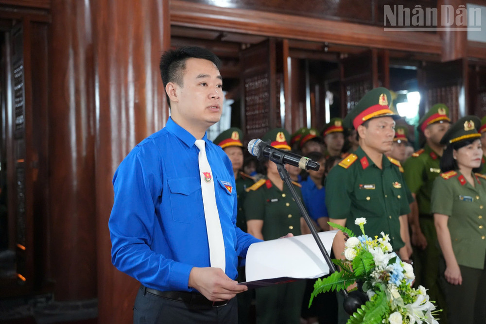 Đồng chí Đoàn Thành Công, Phó Chủ tịch Ủy ban Mặt trận Tổ quốc Việt Nam, Bí thư Tỉnh đoàn Lạng Sơn phát biểu. ndo_tr_gen-h-z6845629167883-1dfa96f2993a879ddc4bc459d21f2052.jpg