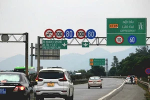 Đường cao tốc Nội Bài-Lào Cai. (Ảnh: VĂN HUẾ)