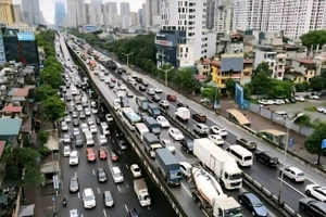 Đường vành đai 3 trên cao.