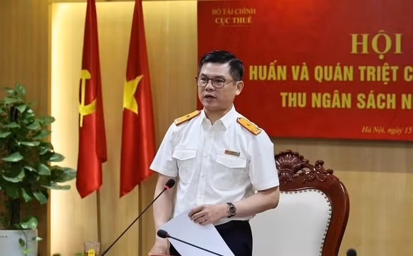 Phó Cục trưởng Cục Thuế Vũ Chí Hùng phát biểu chỉ đạo hội nghị.