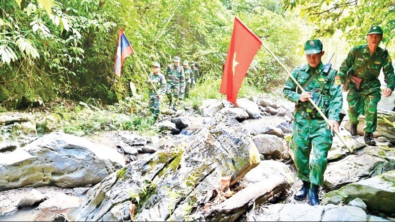 Tuần tra song phương biên giới cấp tỉnh Nghệ An (Việt Nam)-Xiêng Khoảng (Lào).
