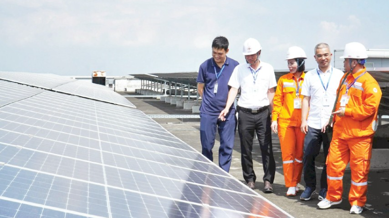 Hệ thống điện mặt trời mái nhà được lắp đặt tại Công ty TNHH Crystal Martin Việt Nam, tỉnh Bắc Ninh.