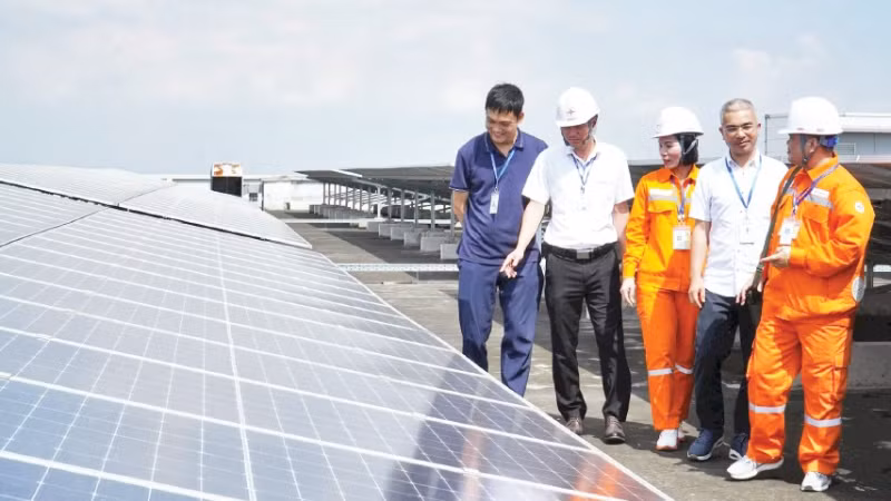 Hệ thống điện mặt trời mái nhà được lắp đặt tại Công ty TNHH Crystal Martin Việt Nam, tỉnh Bắc Ninh.