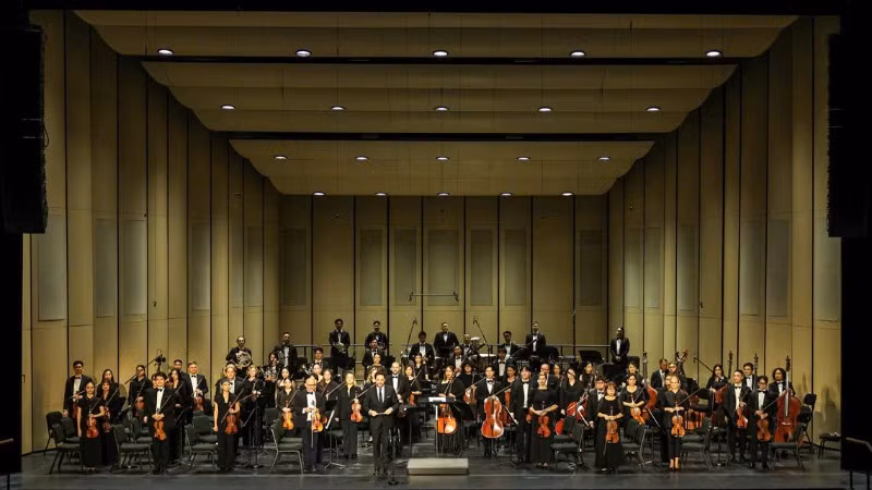 Chương trình nghệ thuật đặc biệt “Bản giao hưởng mùa thu” sẽ được tổ chức tại Nhà hát Hồ Gươm. (Ảnh minh họa)