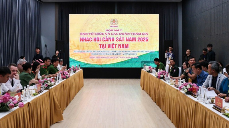 Quang cảnh buổi họp. (Nguồn: Nhà hát Hồ Gươm)