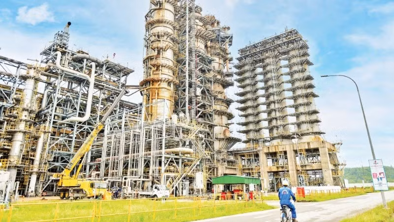 Nhà máy Lọc dầu Dung Quất. (Ảnh: ĐỨC CHÍNH)