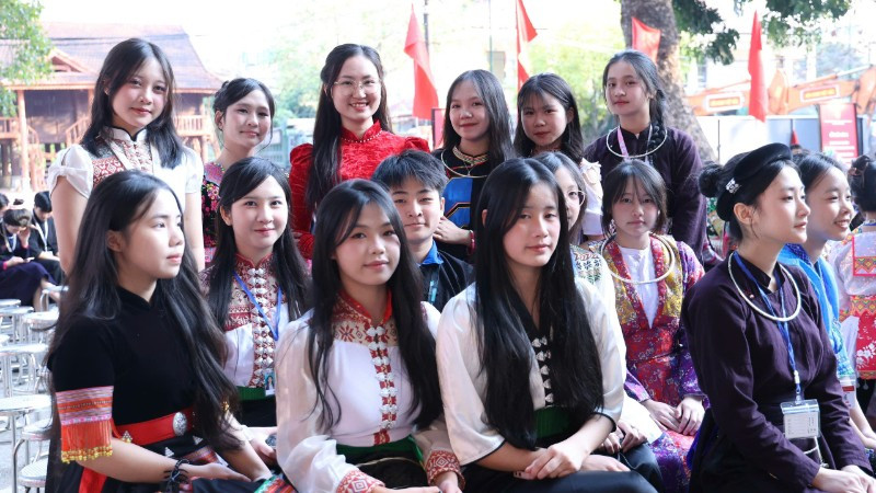  Niềm tin từ những viên gạch đầu tiên.