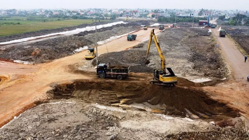 Thành phố Hải Phòng đang đẩy nhanh việc thi công các khu tái định cư của dự án đường sắt Lào Cai-Hà Nội-Hải Phòng. (Ảnh TRUNG KIÊN)