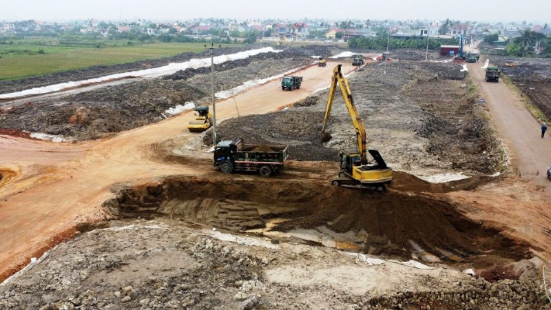 Thành phố Hải Phòng đang đẩy nhanh việc thi công các khu tái định cư của dự án đường sắt Lào Cai-Hà Nội-Hải Phòng. (Ảnh TRUNG KIÊN)