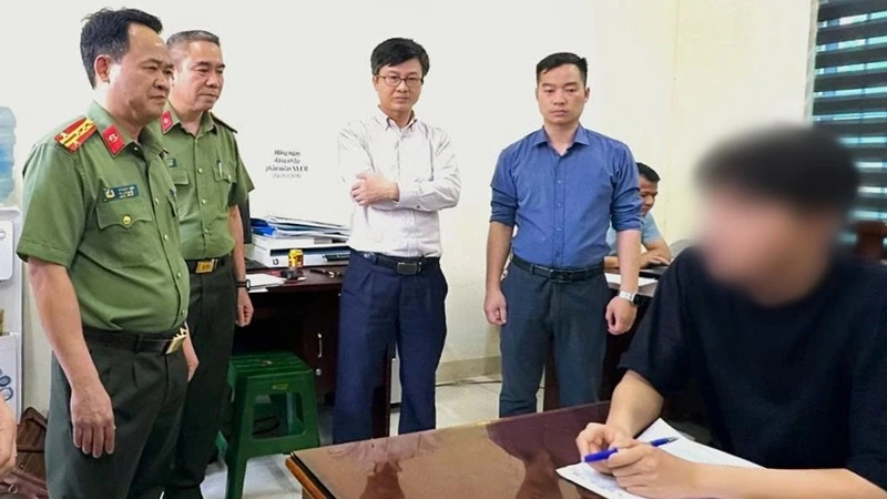 Học sinh lớp 12 Thanh Hóa lập trình mã độc, đánh cắp dữ liệu 94.000 máy tính toàn cầu