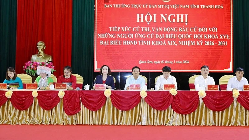 Cử tri vùng thượng du Thanh Hóa tiếp xúc ứng cử viên Quốc hội và HĐND tỉnh