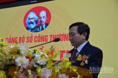 Bí thư Đảng ủy Sơ Công thương phát biểu khai mạc Đại hội.