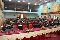 Đại biểu tham dự Đại hội biểu quyết thống nhất thông qua chỉ tiêu, phương hướng, giải pháp đề ra trong nhiệm kỳ 2025-2030.