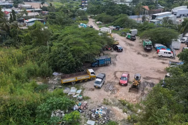 Công tác đền bù, giải phóng mặt bằng dự án Vành đai 2 Thành phố Hồ Chí Minh đang được đẩy nhanh tiến độ. (Ảnh: QUÝ HIỀN)
