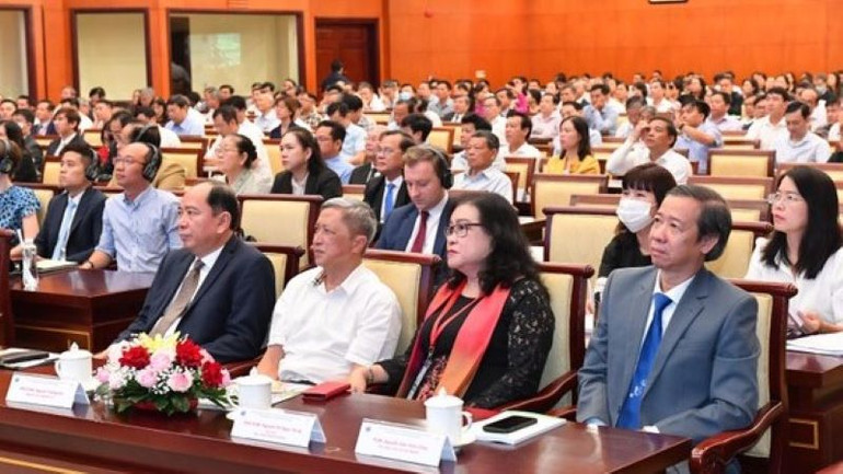 Quang cảnh hội nghị