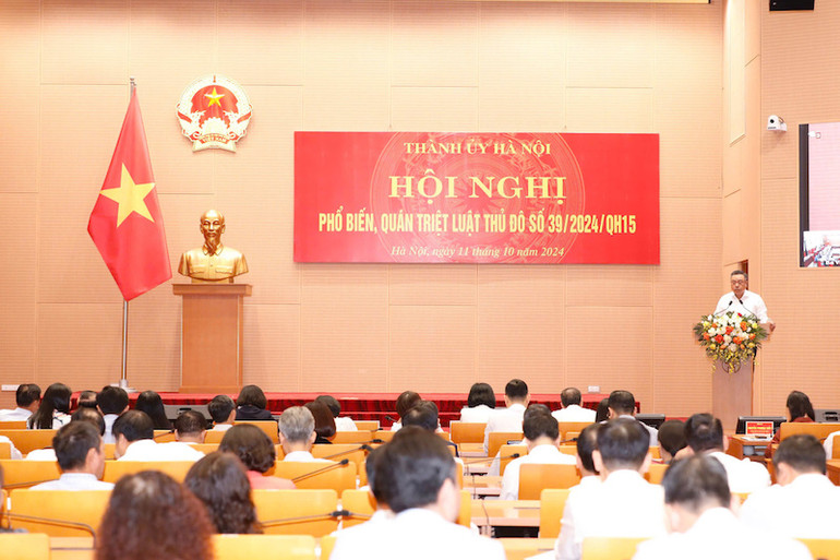 Thành ủy Hà Nội tổ chức Hội nghị quán triệt, phổ biến Luật Thủ đô 2024.