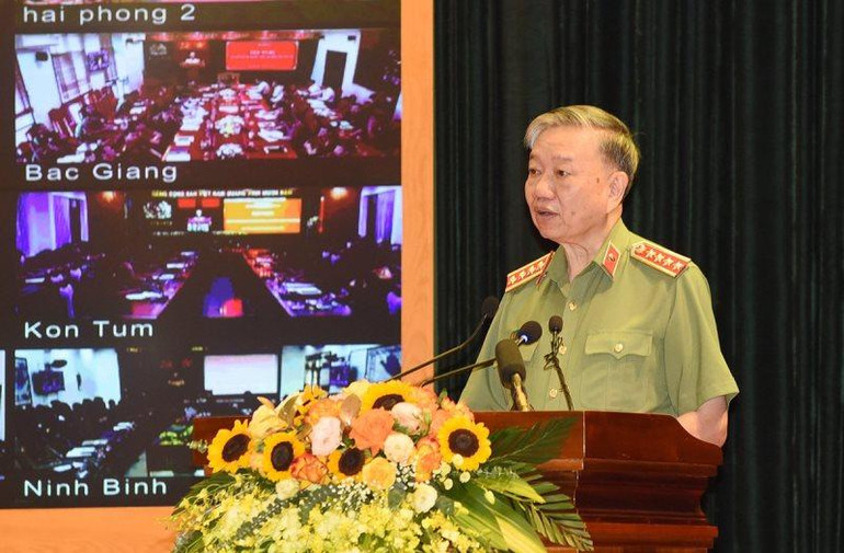 Đại tướng Tô Lâm, Ủy viên Bộ Chính trị, Bộ trưởng Bộ Công an phát biểu tại hội nghị. (Ảnh: Trần Hải) Đại tướng Tô Lâm, Ủy viên Bộ Chính trị, Bộ trưởng Bộ Công an phát biểu tại hội nghị. (Ảnh: Trần Hải)