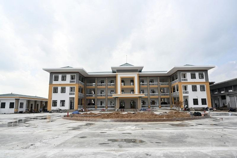 Trụ sở xã Tự Lập được đầu tư xây dựng khang trang, hiện đại. Dự kiến khánh thành vào đầu năm 2023. (Ảnh Duy Linh) Trụ sở xã Tự Lập được đầu tư xây dựng khang trang, hiện đại. Dự kiến khánh thành vào đầu năm 2023. (Ảnh Duy Linh)