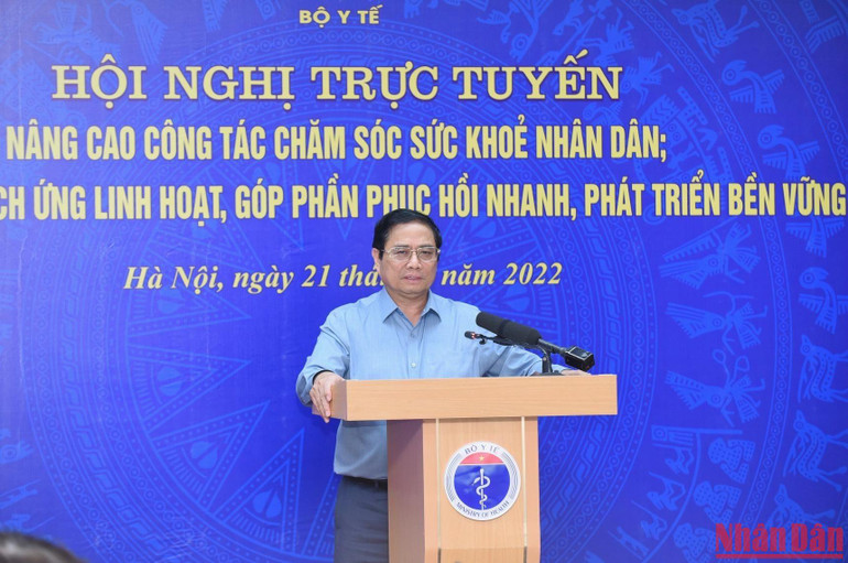 Thủ tướng Phạm Minh Chính phát biểu chỉ đạo hội nghị. (Ảnh: TRẦN HẢI)