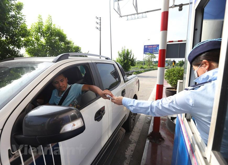 Nhiều phương tiện gặp lỗi khi qua trạm thu phí không dừng ảnh 14