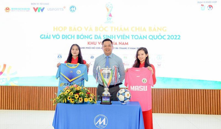 Công bố đồng phục các đội thi. (Ảnh: BTC)