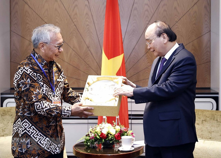 [Ảnh] Hoạt động của Chủ tịch nước Nguyễn Xuân Phúc tại Indonesia ảnh 7