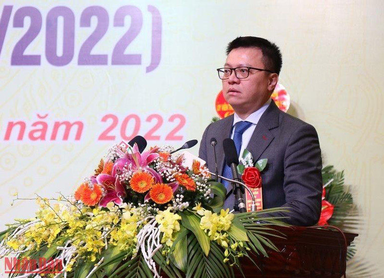 Tổng Biên tập Báo Nhân Dân Lê Quốc Minh phát biểu tại Lễ kỷ niệm.