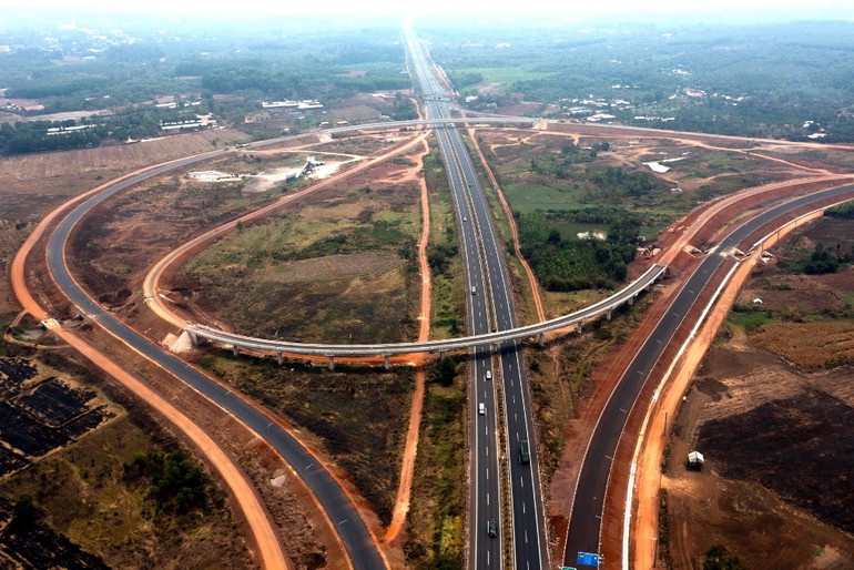 [Ảnh] Cao tốc Phan Thiết-Dầu Giây trước giờ thông xe ảnh 4