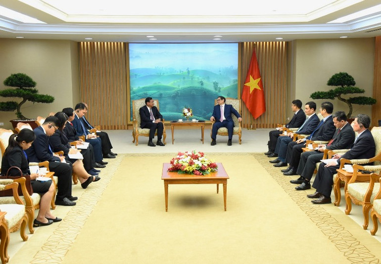 Quang cảnh buổi tiếp. Quang cảnh buổi tiếp.