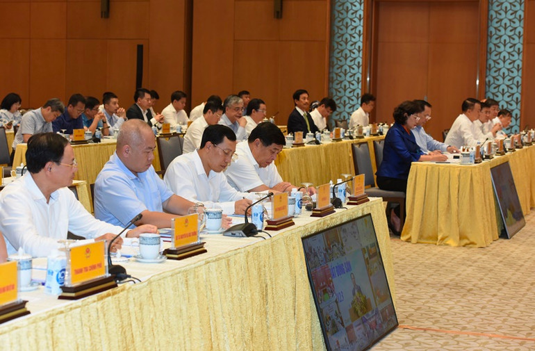 Các đại biểu tham dự hội nghị. Các đại biểu tham dự hội nghị.