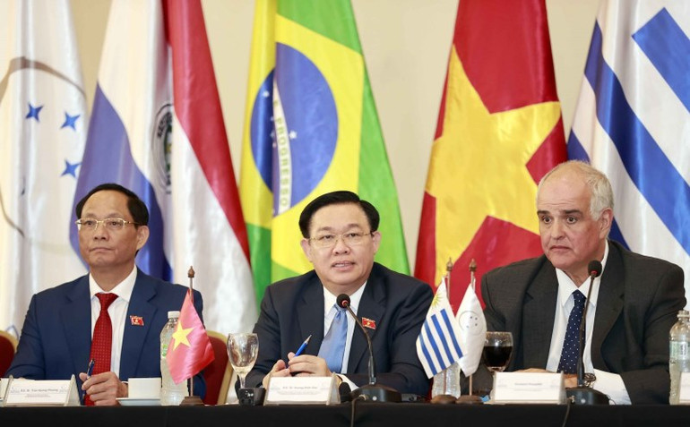 Chủ tịch Quốc hội Vương Đình Huệ phát biểu. (Ảnh: Doãn Tấn/TTXVN) Chủ tịch Quốc hội Vương Đình Huệ phát biểu. (Ảnh: Doãn Tấn/TTXVN)