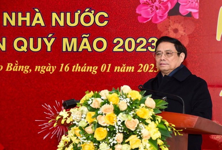 [Ảnh] Thủ tướng Phạm Minh Chính chúc Tết các đối tượng chính sách tỉnh Cao Bằng ảnh 2