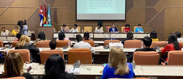 Toàn cảnh Tọa đàm “Vai trò của phụ nữ trong đời sống chính trị, kinh tế-xã hội của đất nước”. (Ảnh: Mai Phương/PV TTXVN tại La Habana)