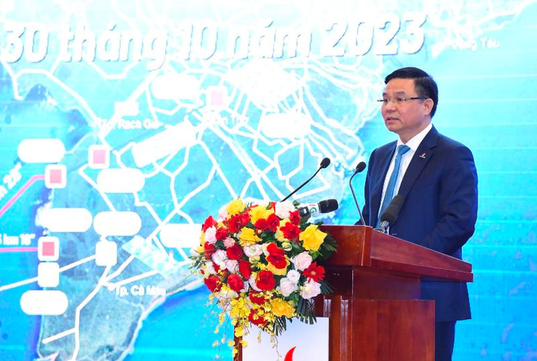 Tổng Giám đốc Tập đoàn Dầu khí Quốc gia Việt Nam Lê Mạnh Hùng phát biểu tại buổi lễ.