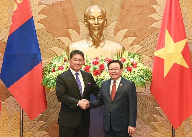 Nỗ lực hết sức mình thúc đẩy quan hệ giữa Việt Nam và Mông Cổ ngày càng phát triển ảnh 1 Nỗ lực hết sức mình thúc đẩy quan hệ giữa Việt Nam và Mông Cổ ngày càng phát triển ảnh 1