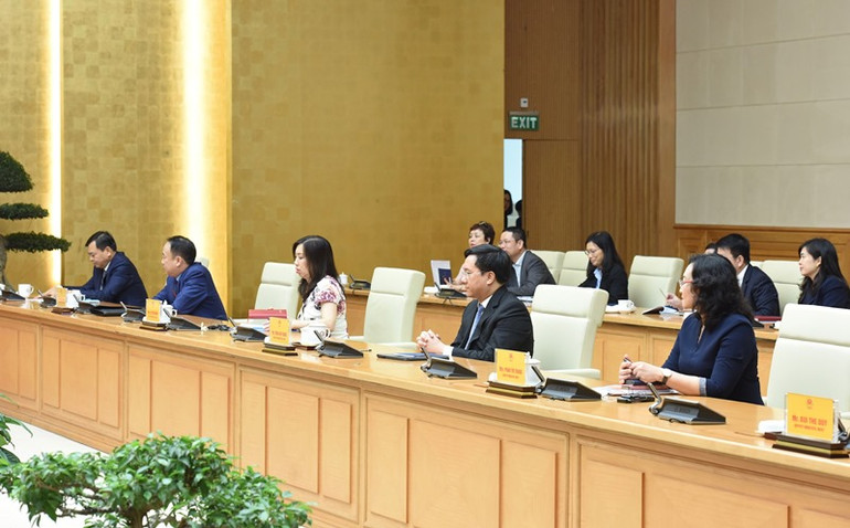 Đại diện lãnh đạo các bộ, ban, ngành của chính phủ Việt Nam tham dự buổi tiếp.