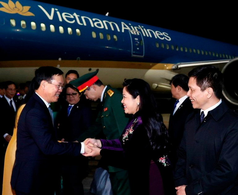 Lễ đón Chủ tịch nước Võ Văn Thưởng và Phu nhân tại sân bay Haneda, thủ đô Tokyo. (Ảnh: Thống Nhất/TTXVN)