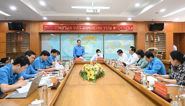 Đoàn công tác làm việc với Tỉnh ủy Tiền Giang.