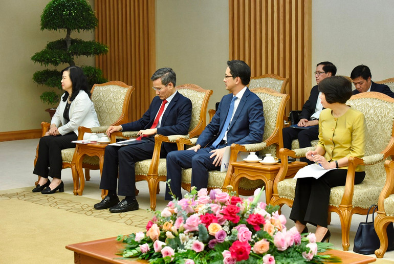 Đại diện lãnh đạo các bộ, ban, ngành tham dự buổi tiếp cùng Thủ tướng.