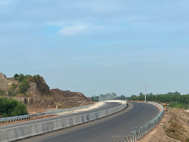 Giải quyết các đường găng trên tuyến.