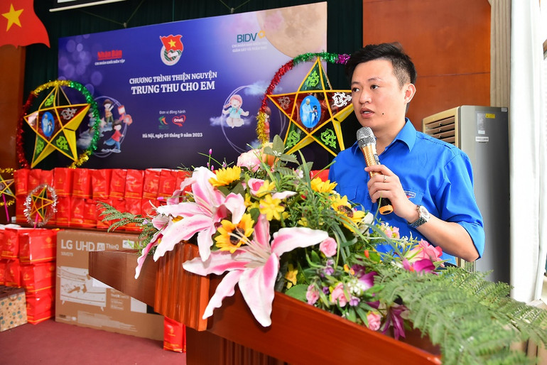 [Ảnh] Trung thu yêu thương cùng các em thiếu nhi tại Bệnh viện Phục hồi chức năng Hà Nội ảnh 6