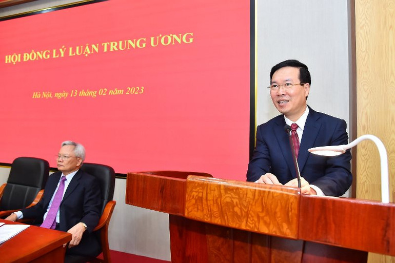 Đồng chí Võ Văn Thưởng phát biểu chỉ đạo tại buổi làm việc.