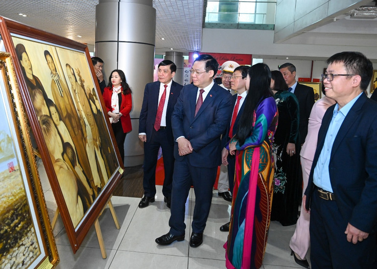 [Ảnh] Lễ kỷ niệm 60 năm Ngày Bác Hồ về thăm Vĩnh Phúc ảnh 8