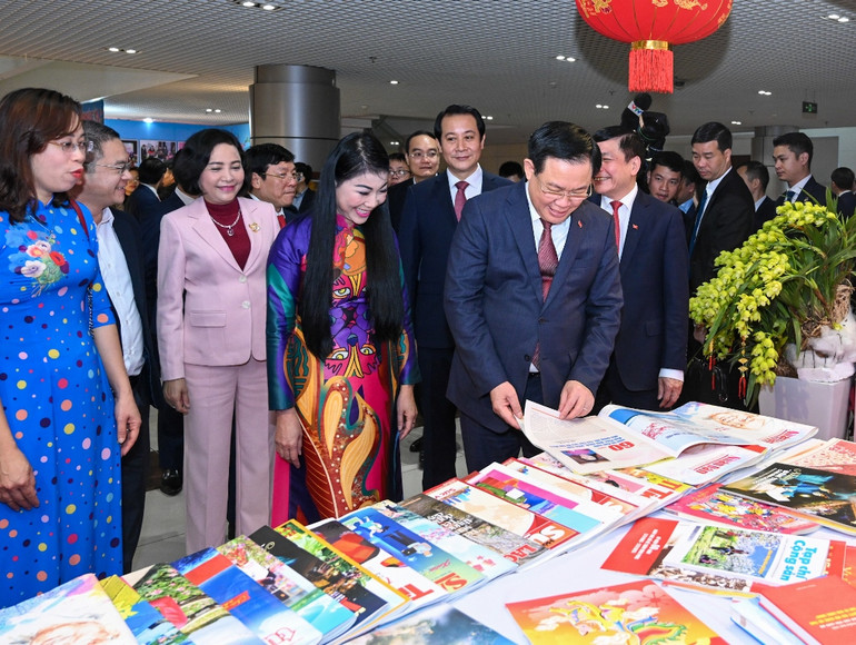 [Ảnh] Lễ kỷ niệm 60 năm Ngày Bác Hồ về thăm Vĩnh Phúc ảnh 7