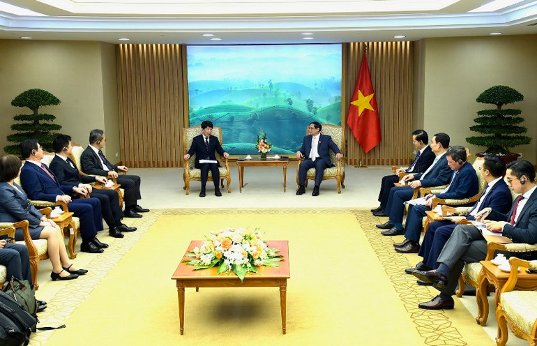 Quang cảnh buổi tiếp. Quang cảnh buổi tiếp.