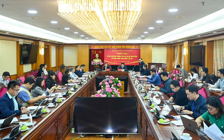 Quang cảnh buổi thông báo kết quả Cuộc họp Thường trực Ban Chỉ đạo Trung ương về phòng, chống tham nhũng, tiêu cực.