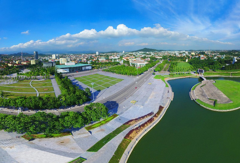 Khu trung tâm quảng trường thành phố Vĩnh Yên.