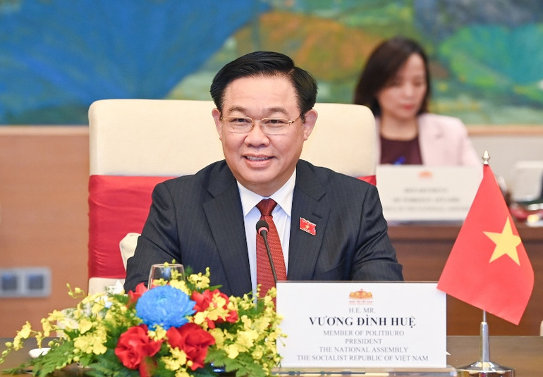 Nỗ lực hết sức mình thúc đẩy quan hệ giữa Việt Nam và Mông Cổ ngày càng phát triển ảnh 2 Nỗ lực hết sức mình thúc đẩy quan hệ giữa Việt Nam và Mông Cổ ngày càng phát triển ảnh 2